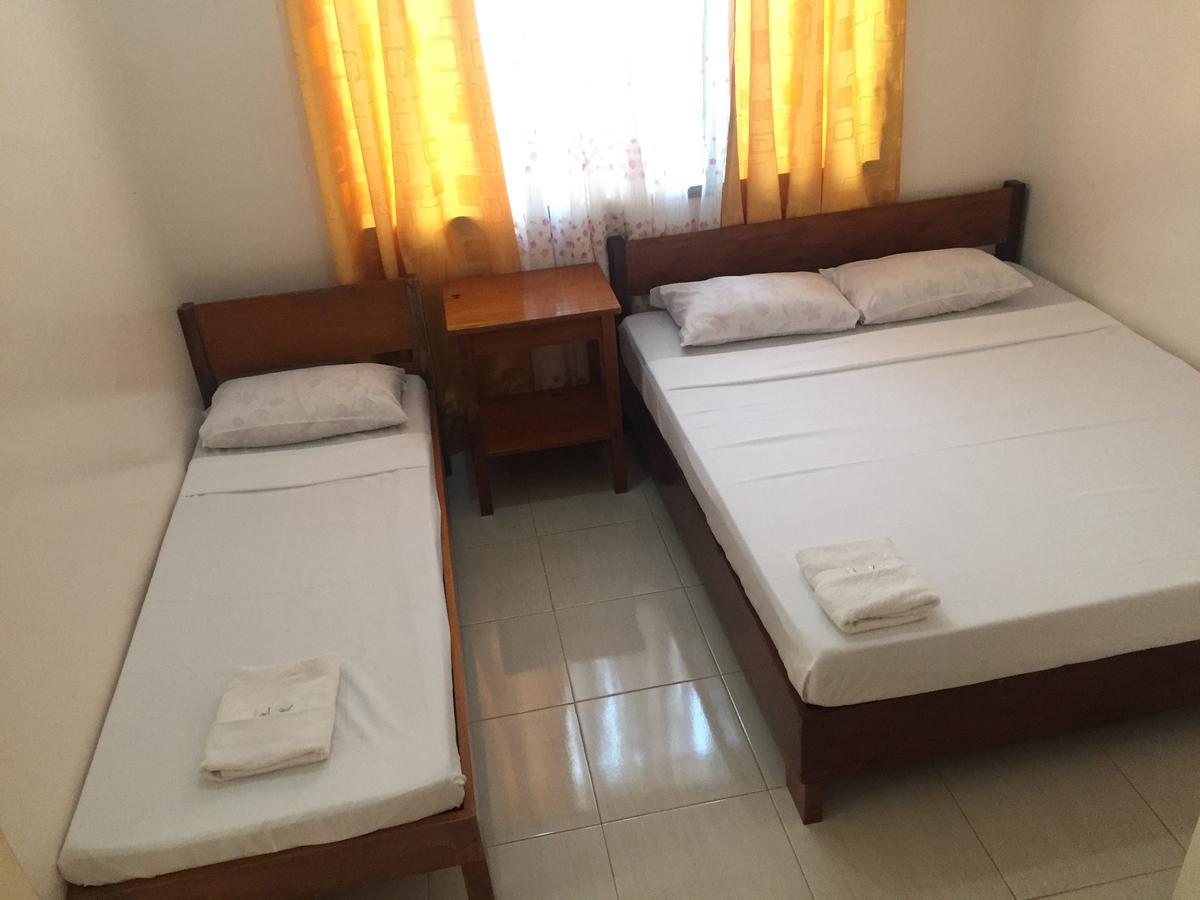 Tay Lelong'S Pension House Тейтей Екстер'єр фото