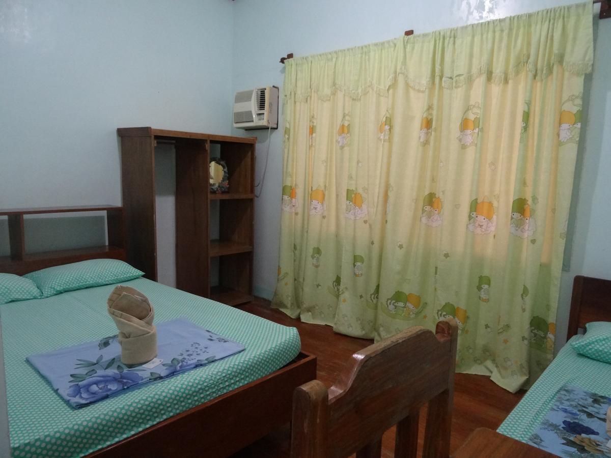 Tay Lelong'S Pension House Тейтей Екстер'єр фото